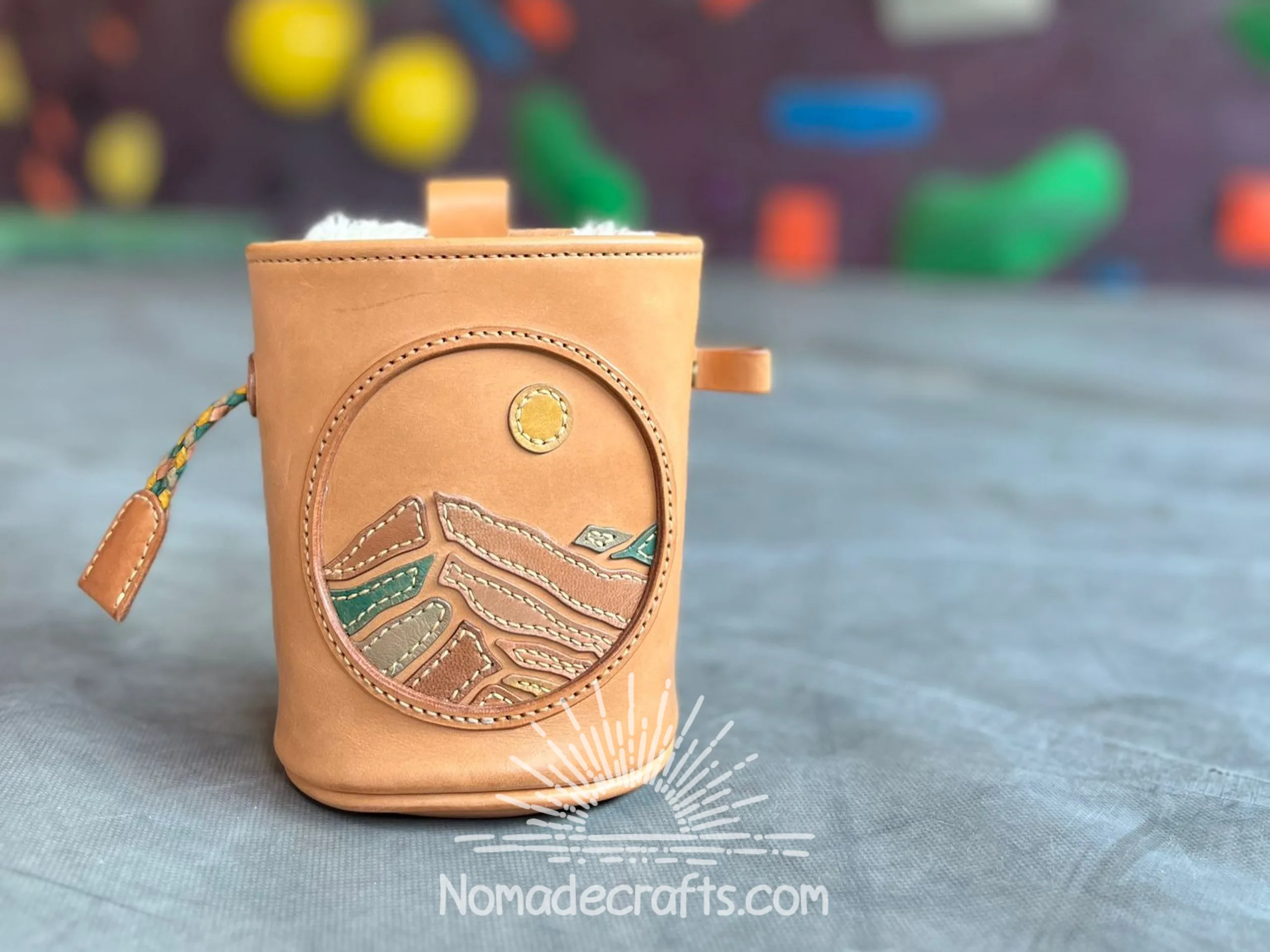 ロッククライミングチョークバッグ | NomadeCrafts - チュートリアル