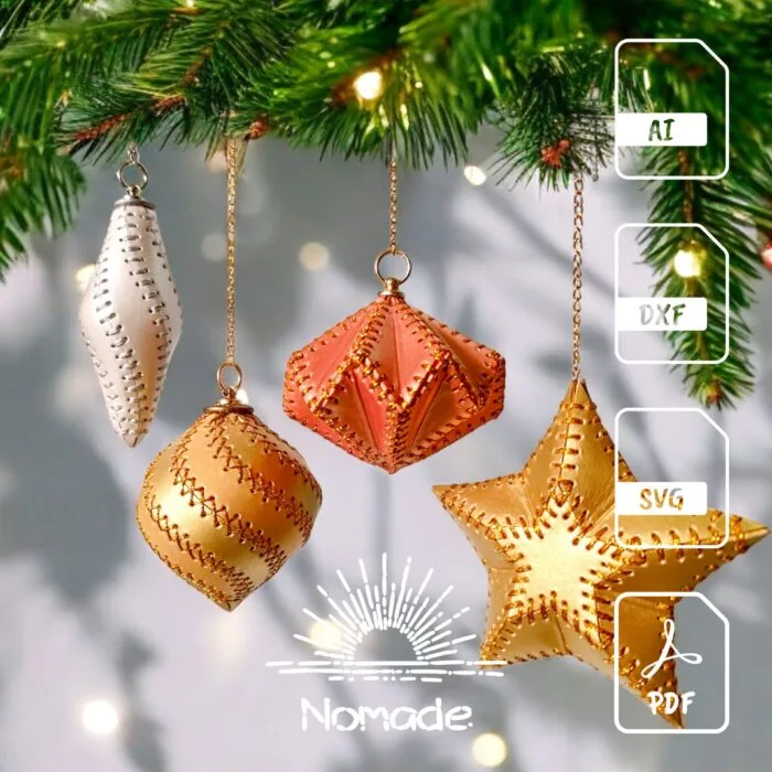 Lot de 4 modèles de décorations en cuir à suspendre