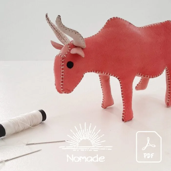 牛のぬいぐるみ | NomadeCrafts - チュートリアル